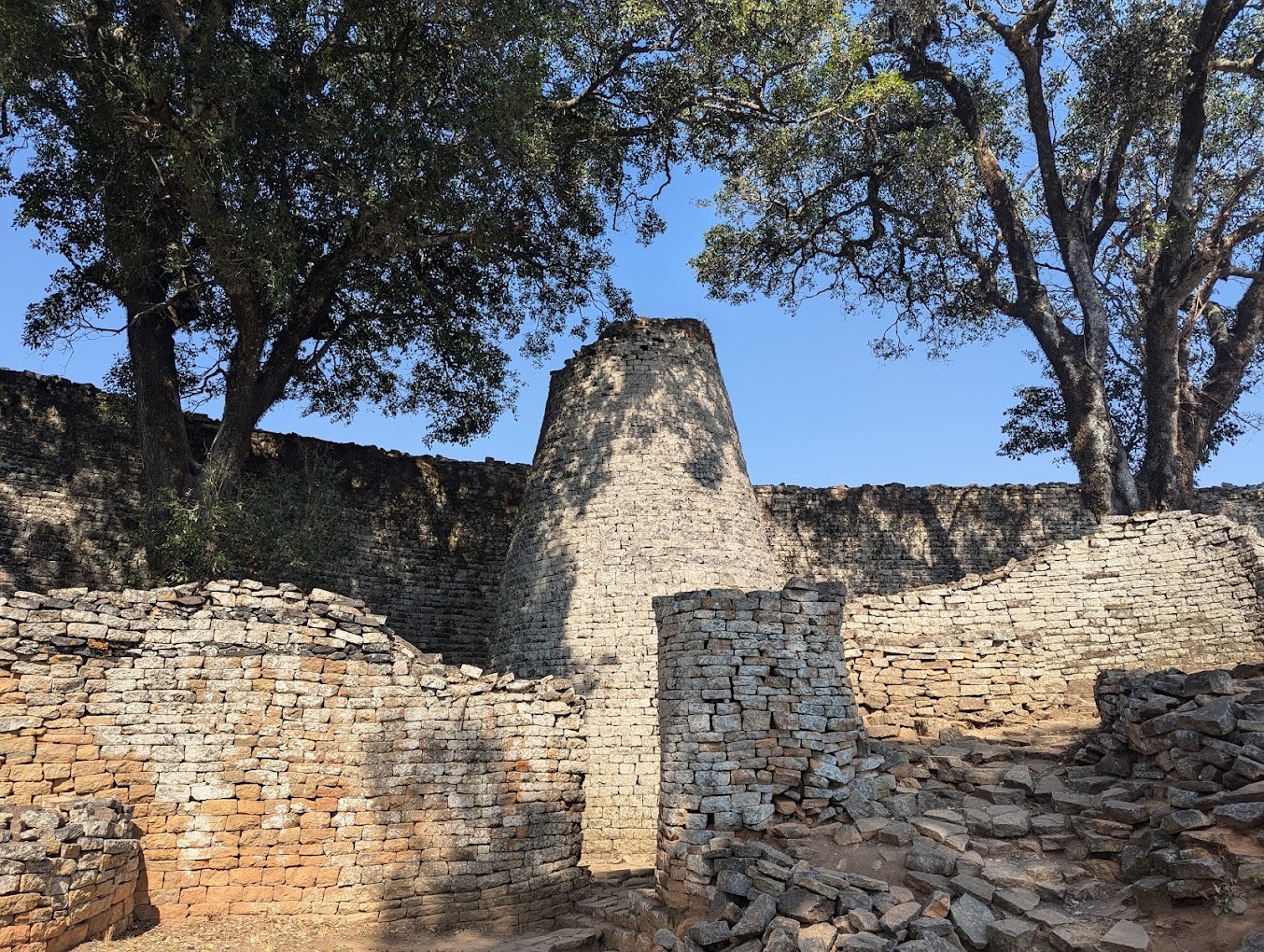 Great Zimbabwe & Hwange Safari